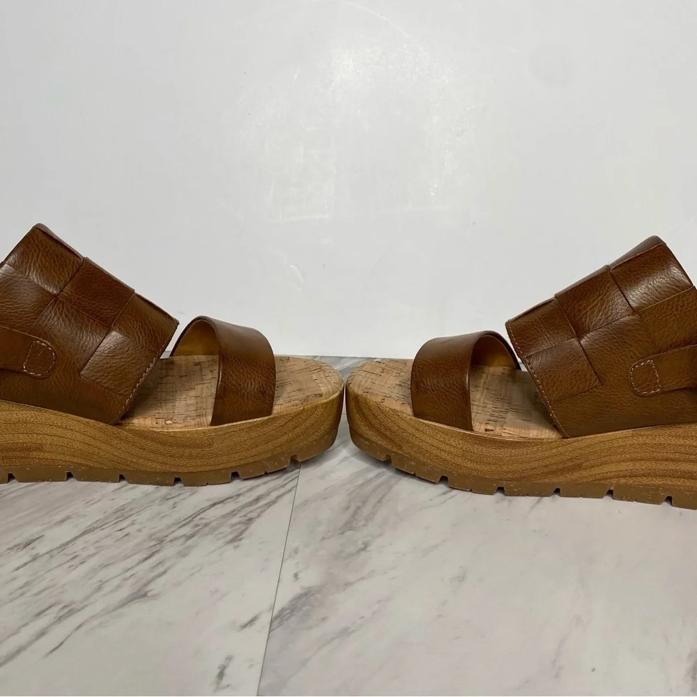 New! Korks Kork Ease Fraya Brown Faux Leather Platform Wedge Sandal 11M